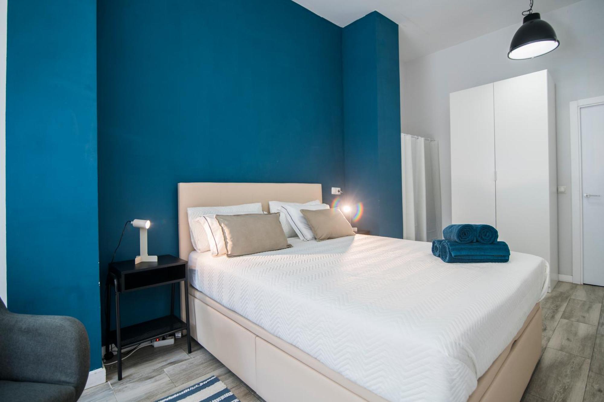 Cozy Loft In Valencia Apartment Bagian luar foto