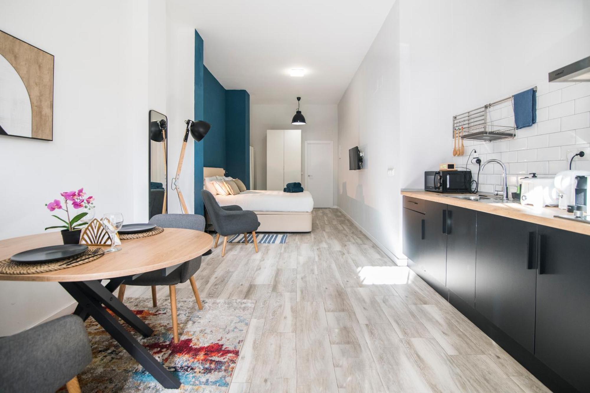 Cozy Loft In Valencia Apartment Bagian luar foto
